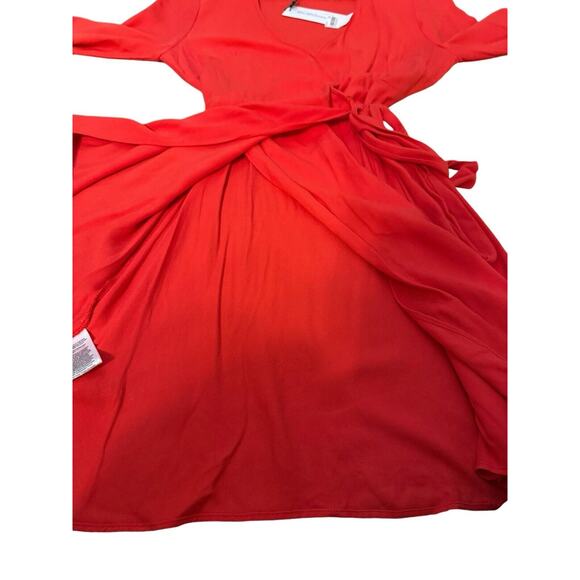 BCBGENERATION NWT $108 WOMENS BELL SLEEVES WRAP Dress Red XXS Rayon, Midi - Picture 8 of 10